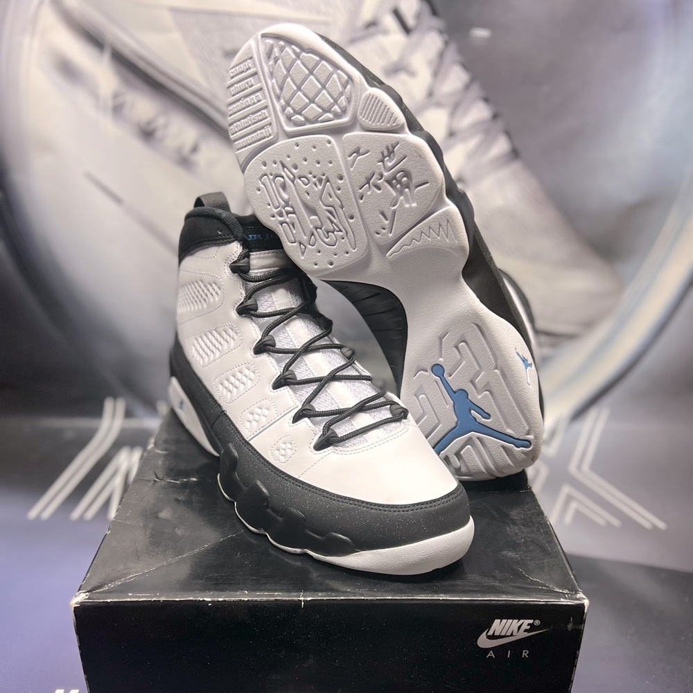 Air Jordan 9 Retro “University Blue”